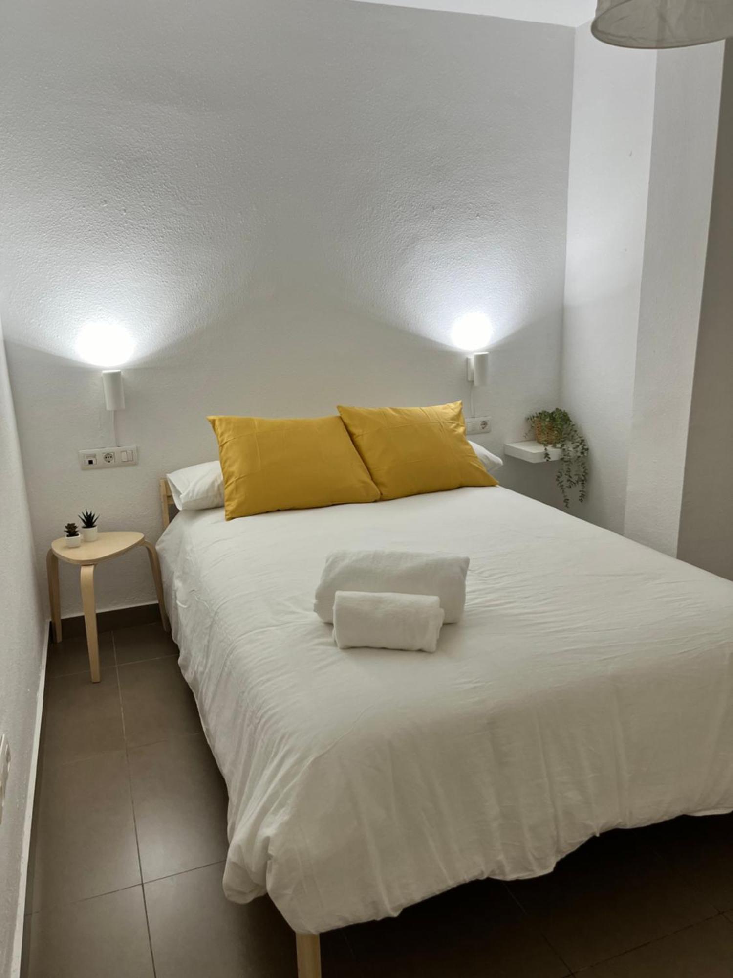 Malaga Prime Location - Stylish Apartment With Free Wifi, Free Parking, Steps From The Historic Center Kültér fotó